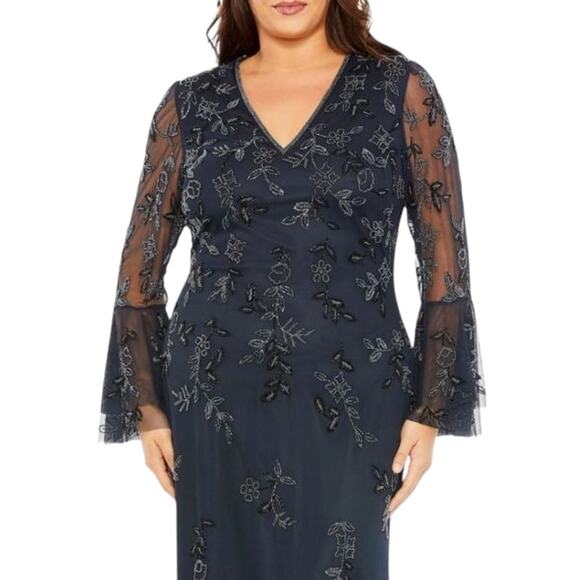 Mac Duggal NWT V-Neck Navy Gown Size 16 Beaded Ruffle Bell Sleeve Formal - Picture 3 of 9